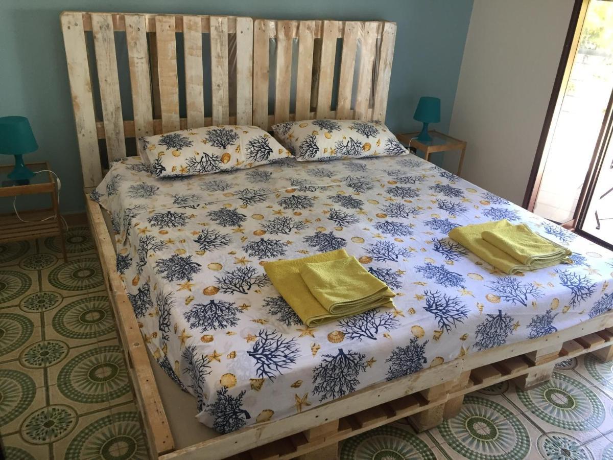 モーラ・ディ・バーリ Trentatre Quarantatre Bed & Breakfast エクステリア 写真