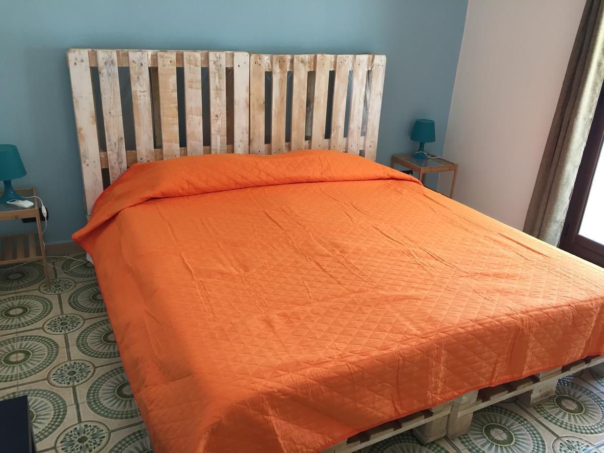 モーラ・ディ・バーリ Trentatre Quarantatre Bed & Breakfast エクステリア 写真